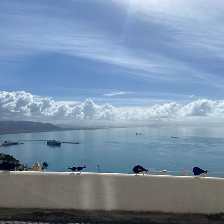 Casa Vacanza: The Wind Rose Vietri Bagian luar foto