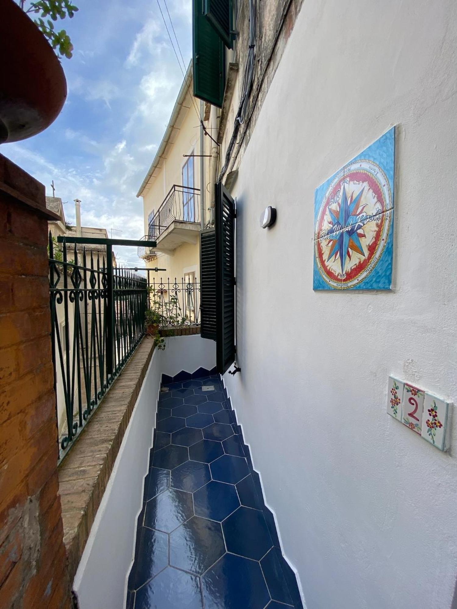 Casa Vacanza: The Wind Rose Vietri Bagian luar foto